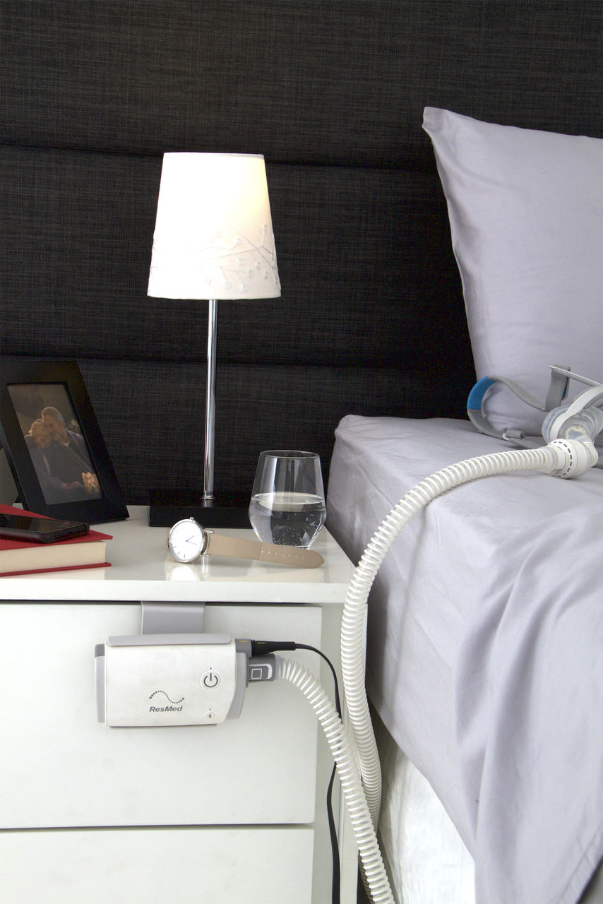 ResMed AirMini  Bedside Mount System